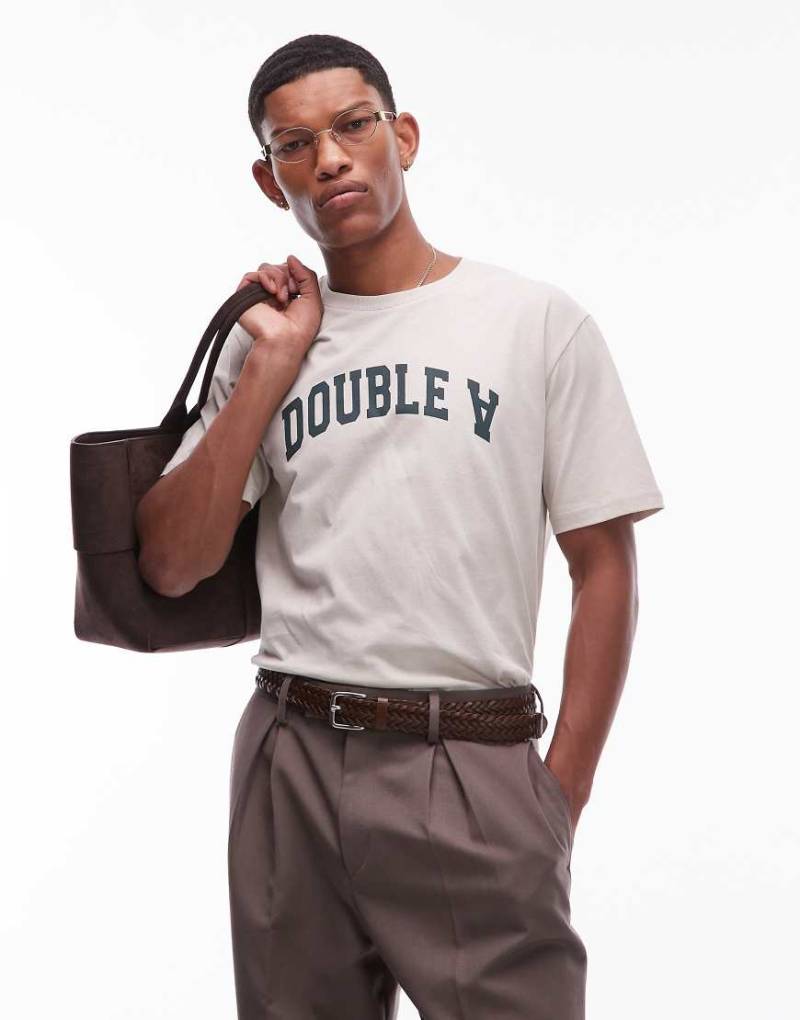 Double A by Wood Wood - Ace - T-Shirt in Steinbeige mit Logo-Grau von Double A by Wood Wood