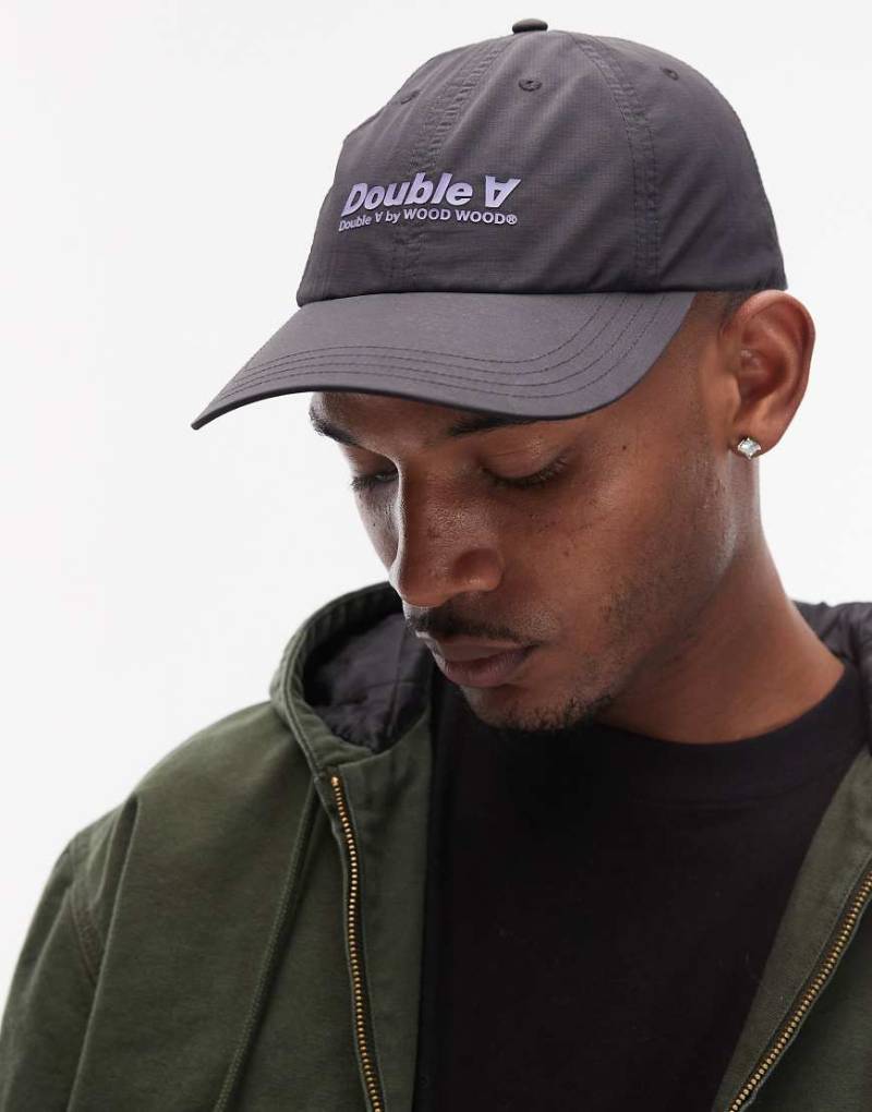 Double A by Wood Wood - Tech Italic - Kappe in Schwarz von Double A by Wood Wood