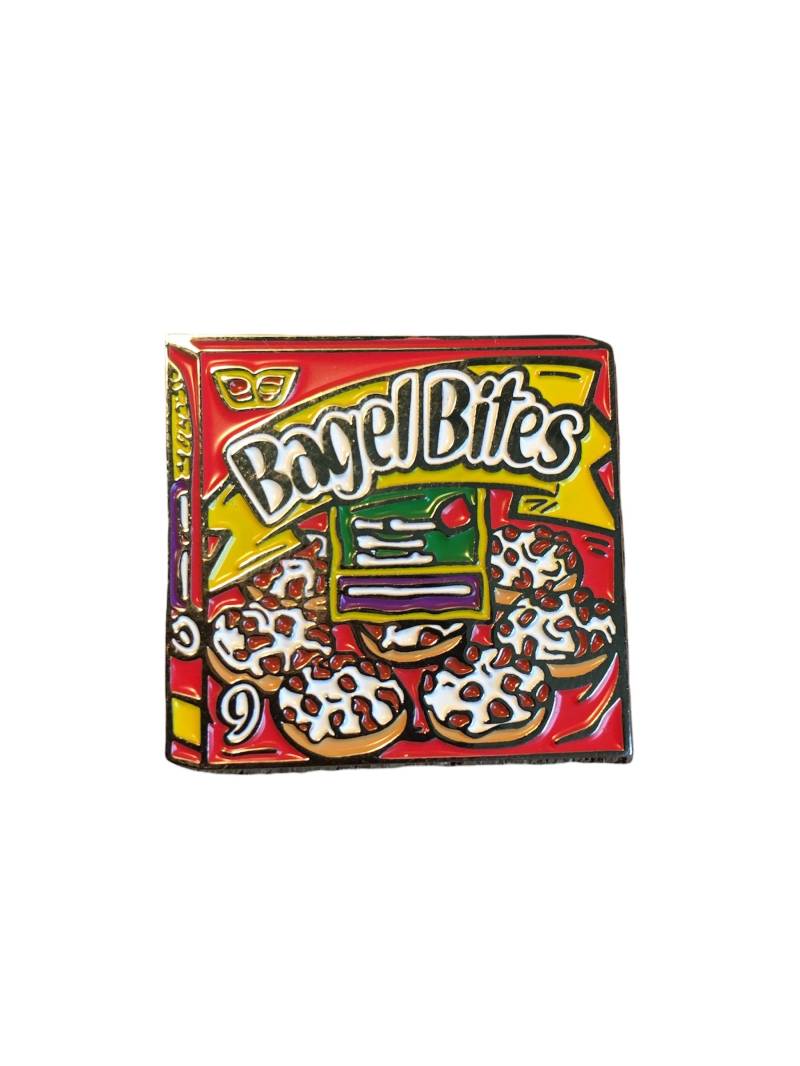 Bagel Bites Emaille Pin Bagel Bites Emaille Pin von DoubleHeadsPins
