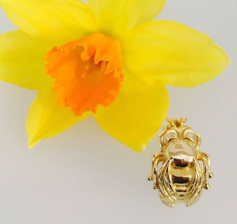 18 Karat Gold Cornish Bee Ring, Schwergewicht Unisex Ringe, Honig Schmuck, Besonderes Geschenk von DougHughesJewellery