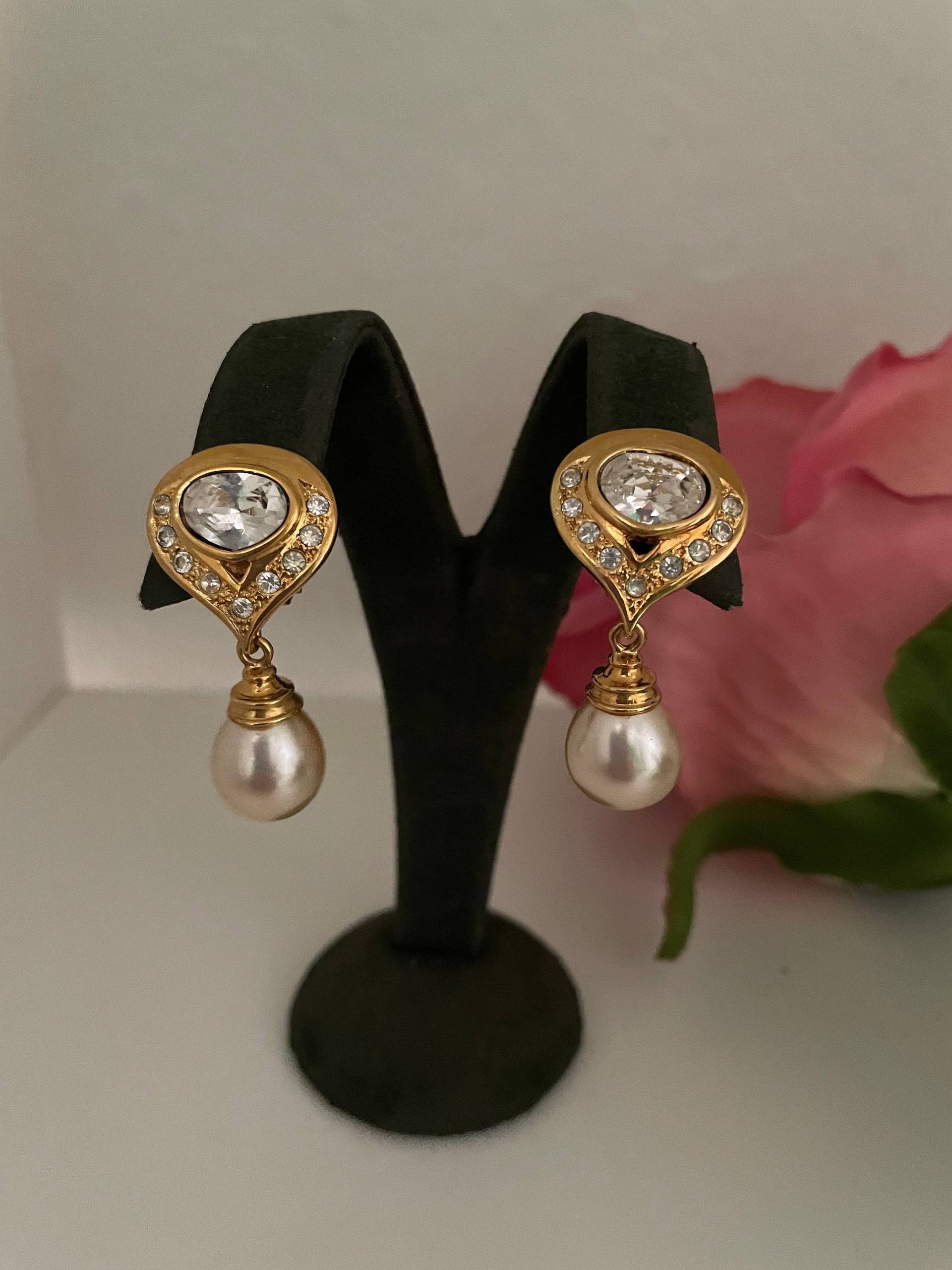 Nos Vintage Vergoldete Faux Perle Kristall Teardrop Baumeln Ohrringe Für Durchbohrte Ohren, Eleganter Brautschmuck Made in Spain, Geschenk Sie von DovimaBCN