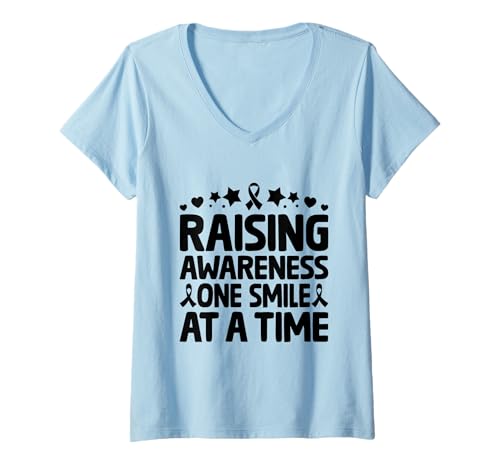 Damen Sensibilisierung "One Smile At A Time" Down-Syndrom Unterstützung T-Shirt mit V-Ausschnitt Damen Sensibilisierung "One Smile At A Time" Down-Syndrom Unterstützung T-Shirt mit V-Ausschnitt von Down Syndrome Awareness Support Trisomy 21 GIFT