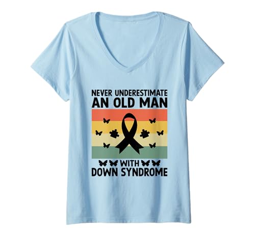 Damen Unterschätzen Sie niemals einen alten Mann mit Down-Syndrom Bewusstsein T-Shirt mit V-Ausschnitt Damen Unterschätzen Sie niemals einen alten Mann mit Down-Syndrom Bewusstsein T-Shirt mit V-Ausschnitt von Down Syndrome Awareness Support Trisomy 21 GIFT