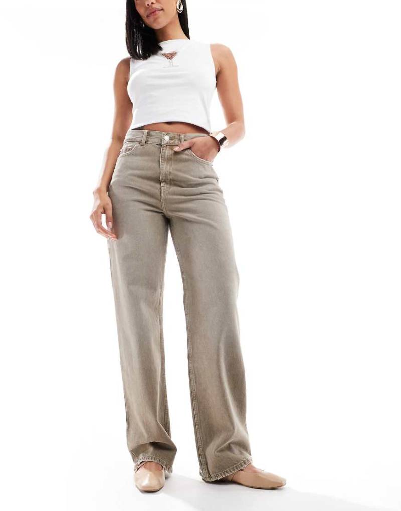 Dr Denim - Echo - Jeans mit geradem Schnitt mit Used-Optik in Haferbeige-Braun von Dr Denim