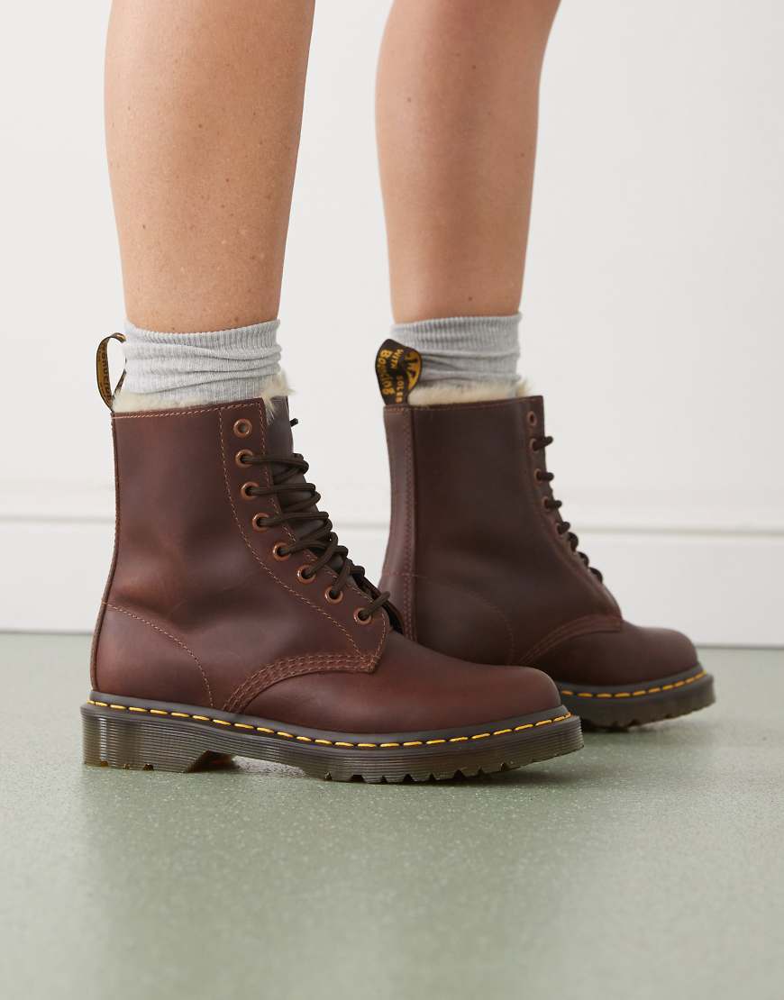 Dr. Martens - 1460 Serena - Pelzgefüttert Stiefel in Hellbraun aus Leder mit 8 Ösen von Dr Martens