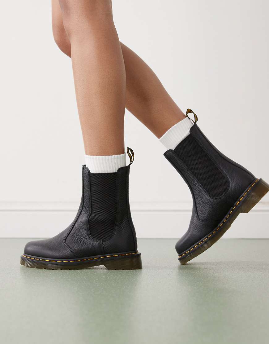Dr. Martens - 2976 Hi - Chelsea Boots in Schwarz Dr. Martens - 2976 Hi - Chelsea Boots in Schwarz von Dr Martens