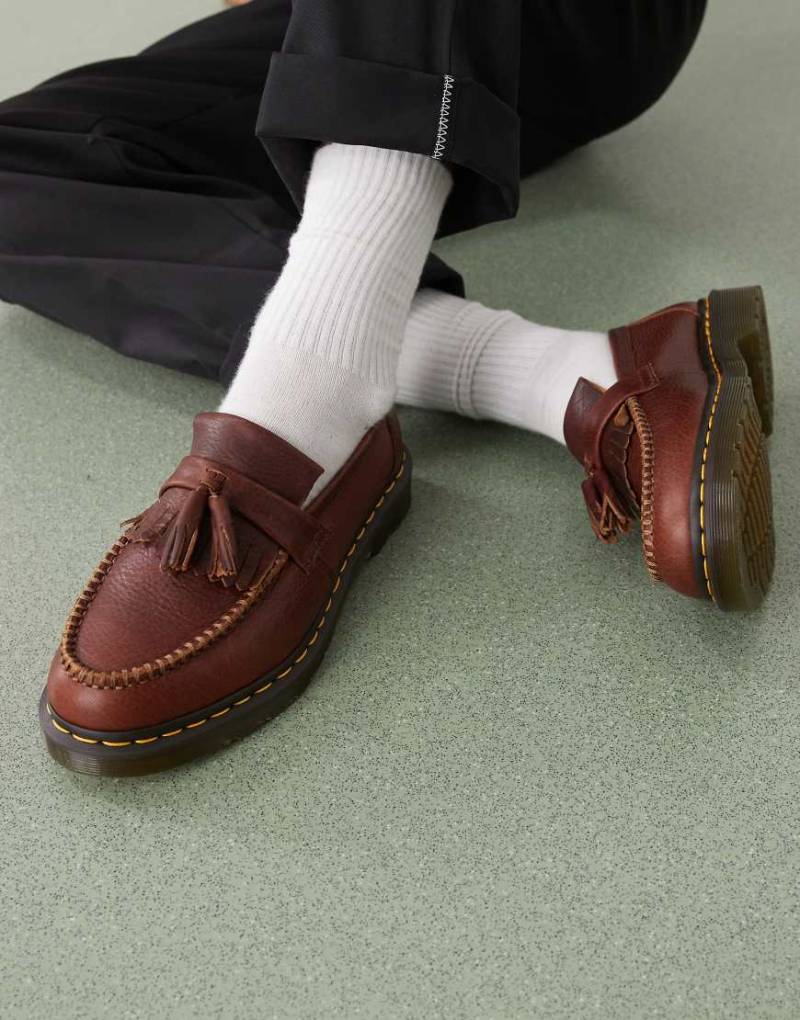 Dr. Martens - Adrian YS - Loafer mit Bommel in Braun-Brown von Dr Martens