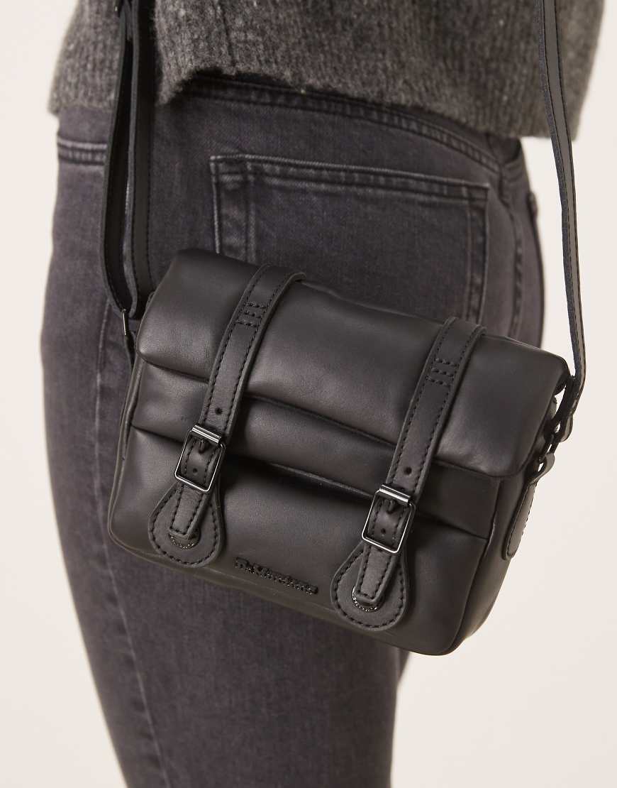 Dr. Martens - Gesteppte Umhängetasche in Schwarz, 7 Zoll von Dr Martens