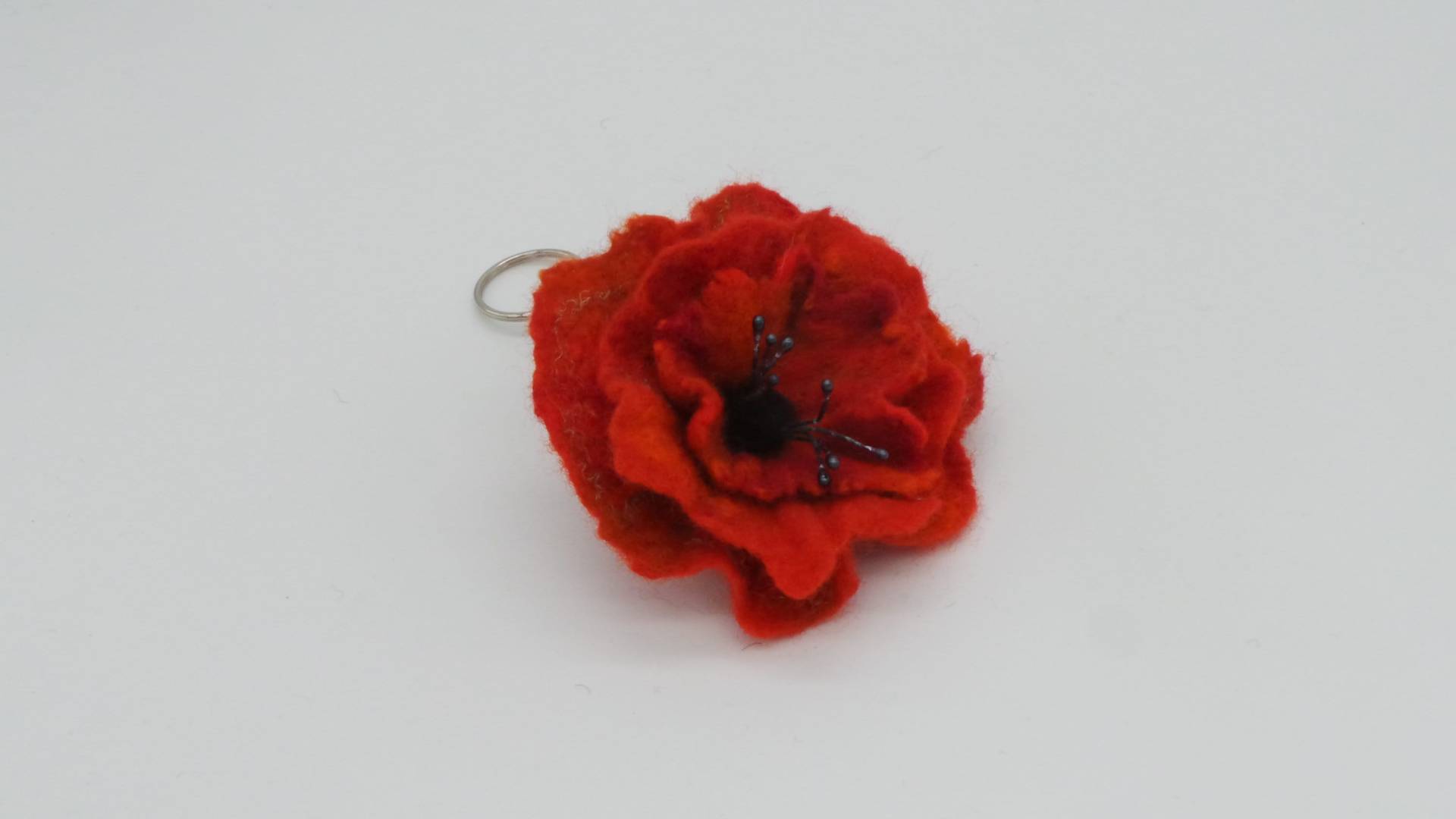 Schlüsselanhänger Filzblume, Filzblüte, Taschen - Oder Rucksack-Anhänger Rot, Kunstblume, Schlüsselring Anhänger, Rote Blume Schlüsselanhänger Filzblume, Filzblüte, Taschen - Oder Rucksack-Anhänger Rot, Kunstblume, Schlüsselring Anhänger, Rote Blume von Drachekreativverfilz