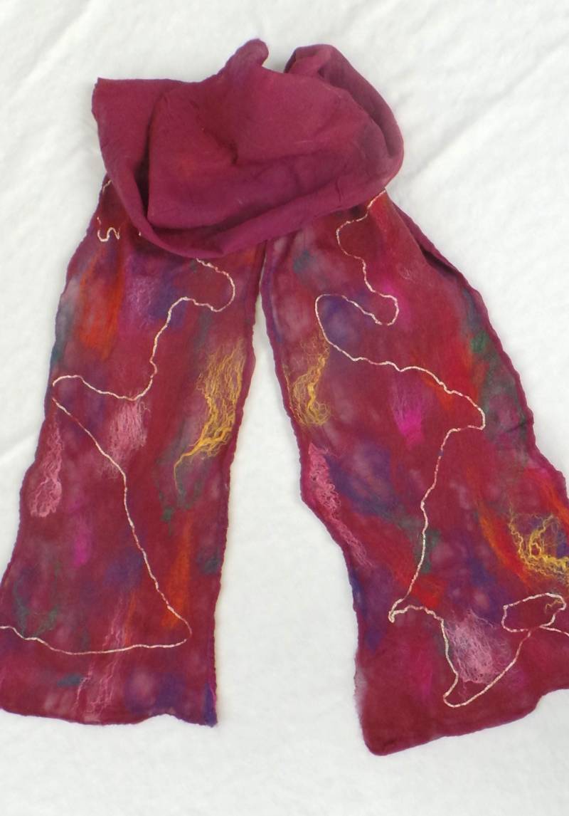 Schmaler, Handgefilzter Damenschal, Ein Besonderes Halstuch Aus Wolle Und Seide, Elegantes Damentuch von Drachekreativverfilz