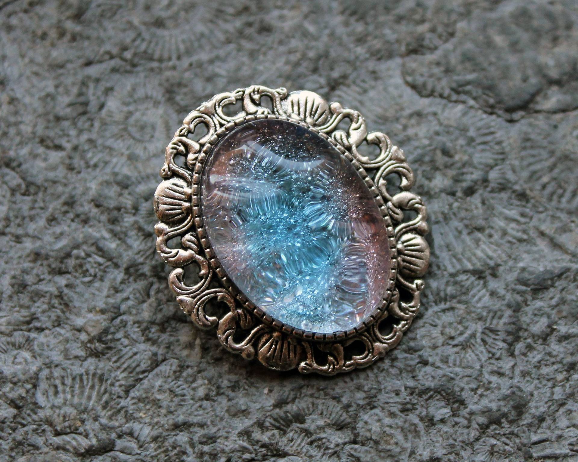 Cabochon-Brosche | Anhänger Unicorn Magic Silber Vintage Cabochon-Brosche | Anhänger Unicorn Magic Silber Vintage von Drachenfliege