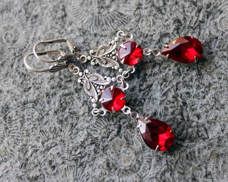 Cabochon-Ohrringe Amalia Rot | Silber Vintage von Drachenfliege