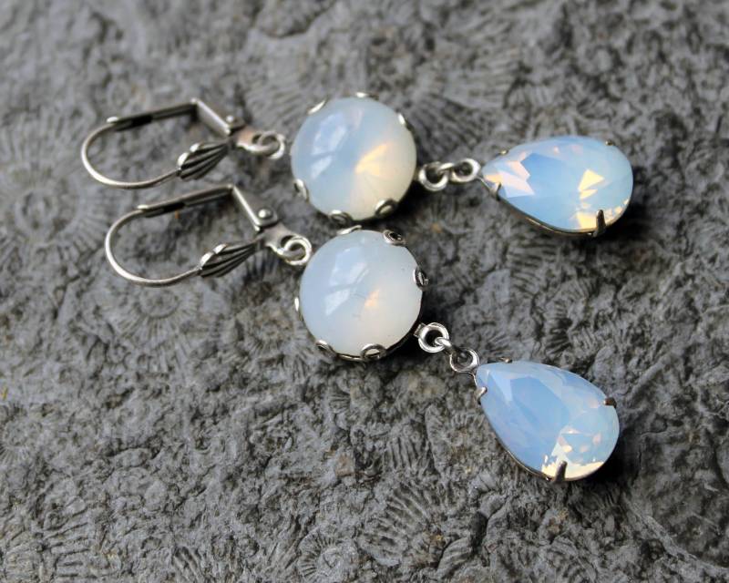 Cabochon-Ohrringe Arwen Vintage Silber | Weiß Opalite von Drachenfliege