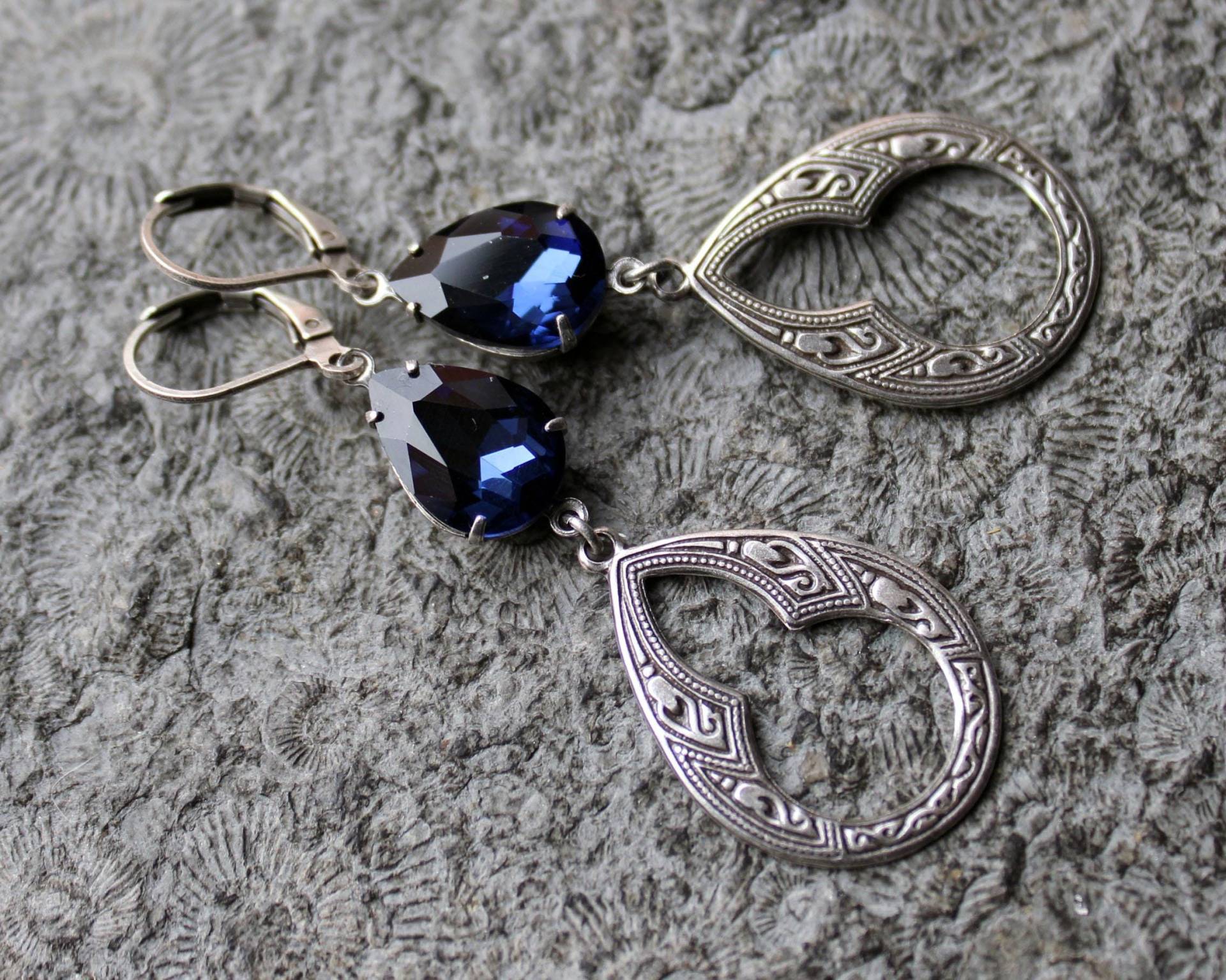 Cabochon-Ohrringe Scheherazade Silber | Blau Vintage Cabochon-Ohrringe Scheherazade Silber | Blau Vintage von Drachenfliege