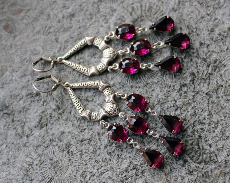 Chandeliers Gala-Ohrringe Violetta Lila | Silber Vintage Chandeliers Gala-Ohrringe Violetta Lila | Silber Vintage von Drachenfliege
