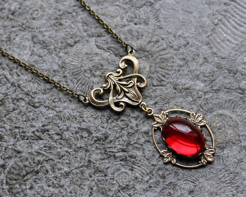 Jugendstil Cabochon-Kette Rubinjuwel Collier Rot Bronze | Messing Vintage von Drachenfliege