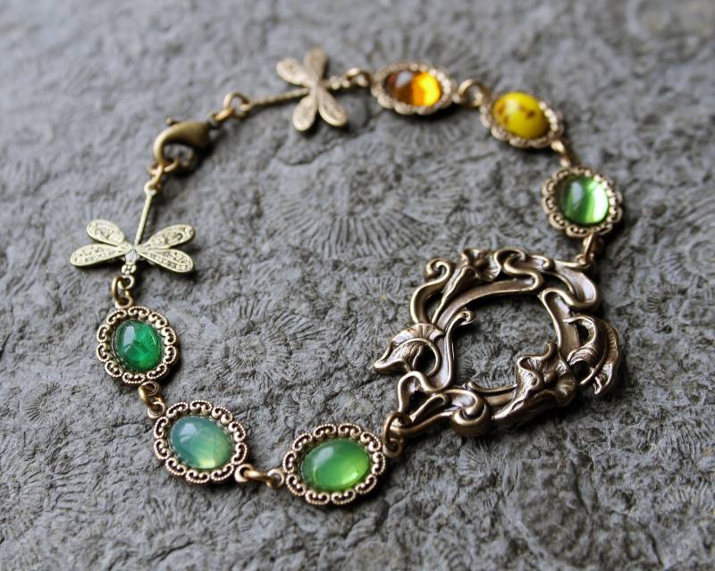 Unikat Cabochon-Armband Summer Meadow Gelb | Grün Messing Vintage von Drachenfliege