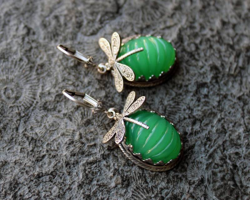 Unikat Cabochon-Ohrringe Jade-Libellen Grün | Silber Vintage Unikat Cabochon-Ohrringe Jade-Libellen Grün | Silber Vintage von Drachenfliege