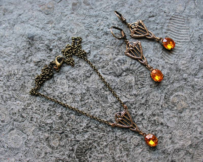 Unikat Cabochon Schmuck-Set Jugendstil Messing | Bronze Orange Unikat Cabochon Schmuck-Set Jugendstil Messing | Bronze Orange von Drachenfliege