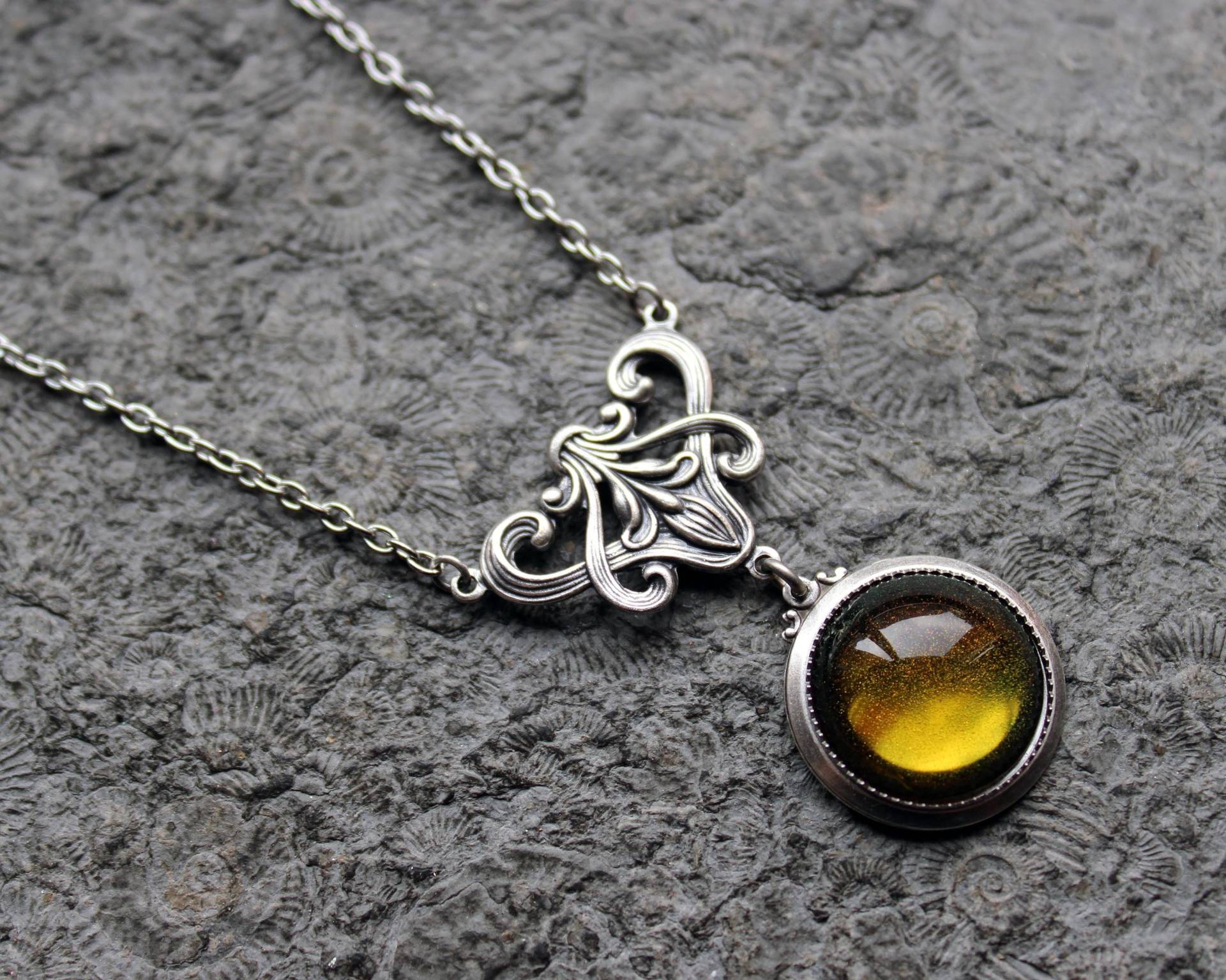 Unikat Jugendstil-Collier Art Nouveau Kette Gelb-Grün | Silber Vintage Unikat Jugendstil-Collier Art Nouveau Kette Gelb-Grün | Silber Vintage von Drachenfliege