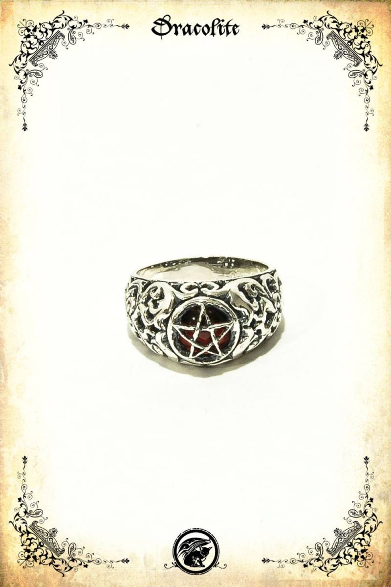 Pentagramm Bathory Ring Mit Granat - Sterling Silber 925 von Dracolite