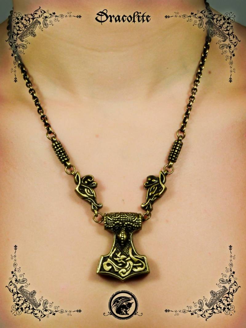 Thorshammer Mjölnir Mit Detailgetreuem Hirschkopf von Dracolite