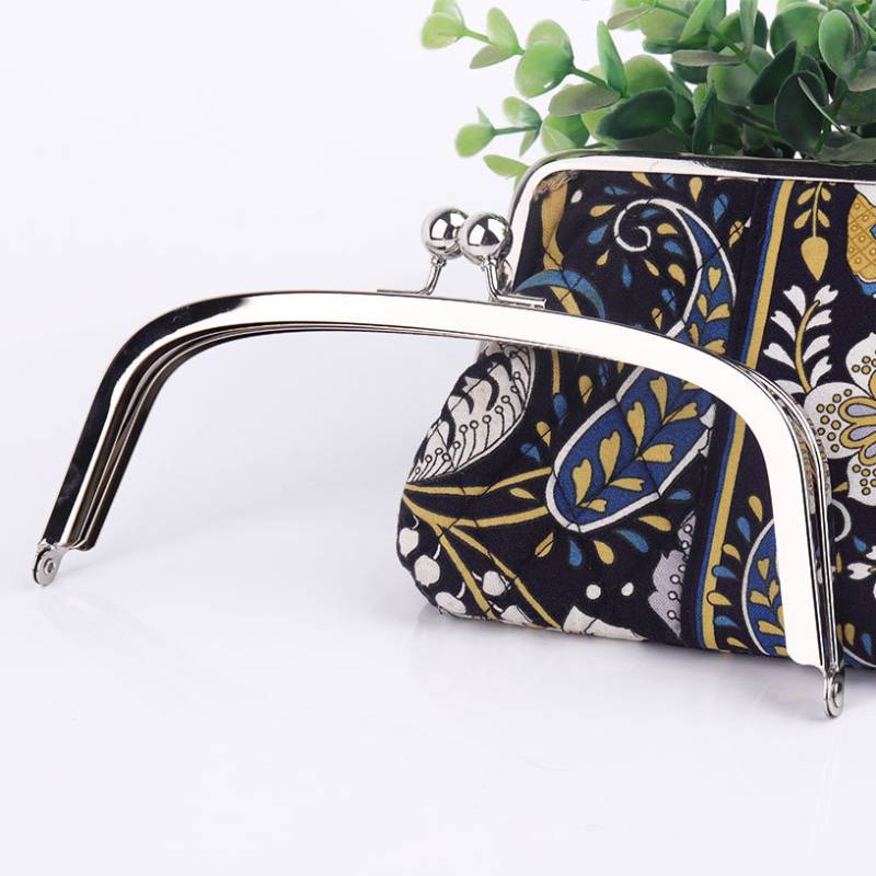 Rahmen Tasche Handtasche 21 7, 5 cm Doppel Kugel Kappe Push Gate Hattetasche Metall Tasche, Kuss-Schloss-Rahmen von DragonTradition