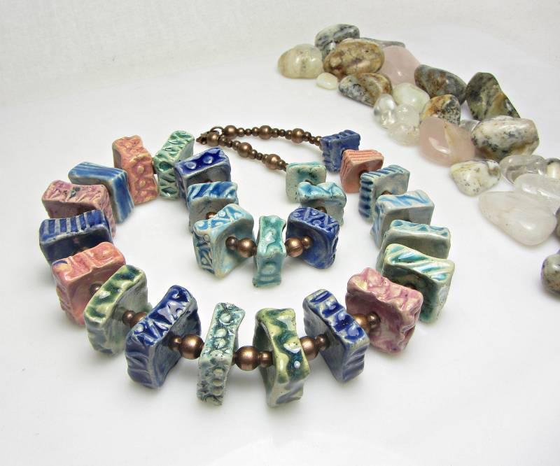 Perlenkette Boho, Keramikkette, Bunte Rustikale Perlen, Boho Halskette Handgemacht, Keramikperlen, Für Frauen von DrahomiraJewelry