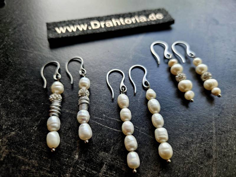 Edle Design - Ohrhänger Mit Süßwasser- Und Strassperlen Vom Schmucklabel Drahtoria von Drahtoria