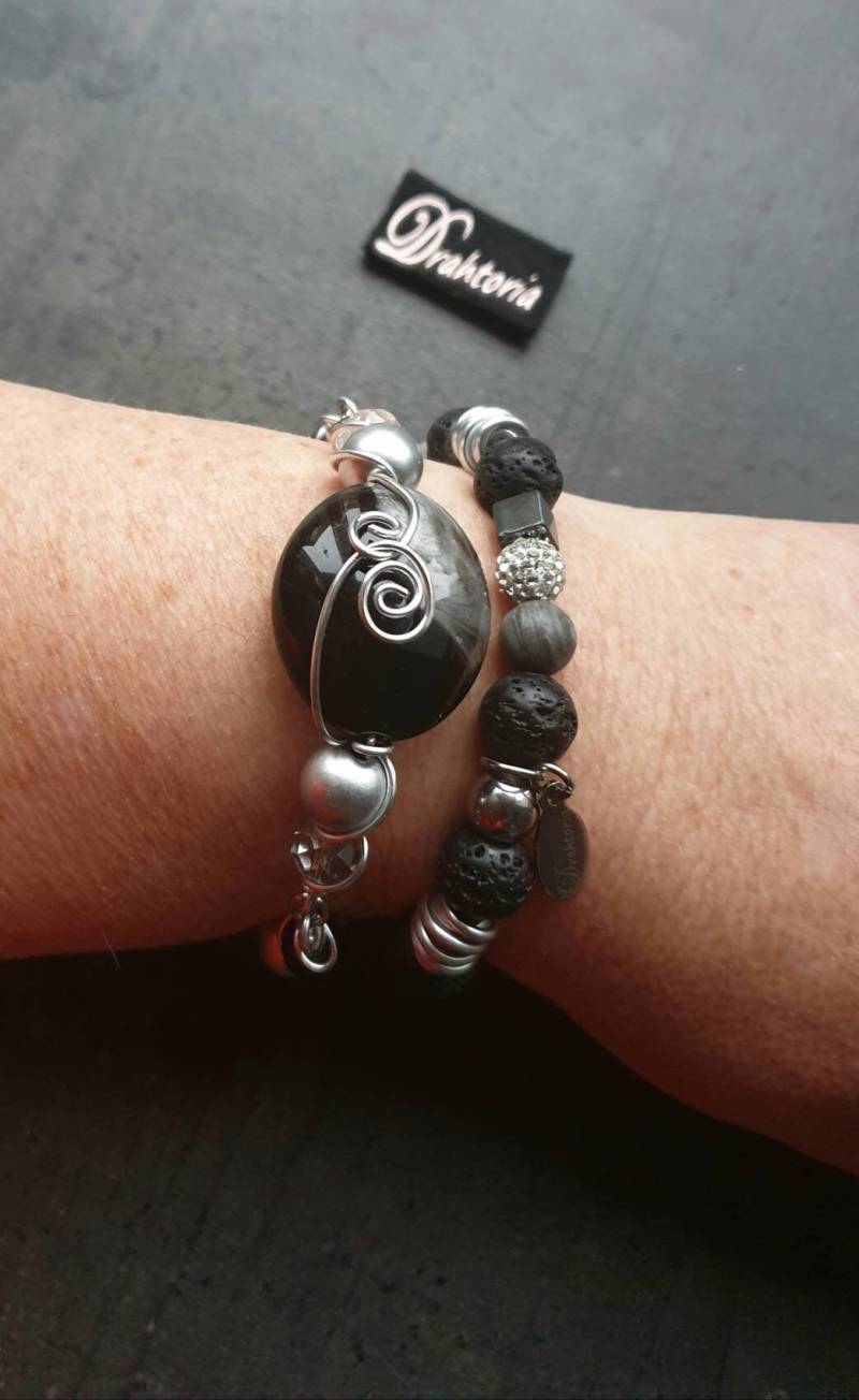 Kombi-Armbänder Mit Tollen Perlen Und Aludraht Von Drahtoria von Drahtoria