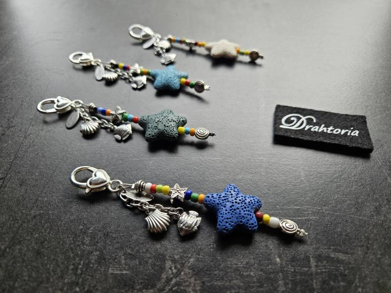 Lavastein - Stern + Perlen Taschenbaumler Taschenanhänger Vom Schmucklabel Drahtoria von Drahtoria
