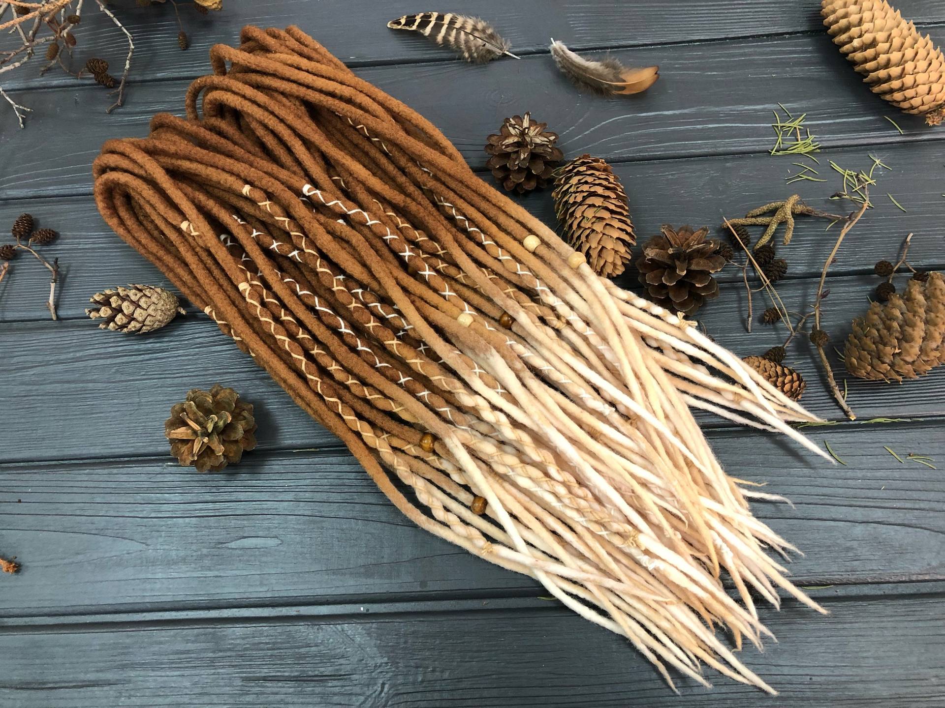 Ingwer Bis Blonde Ombre Wolle Doppelendige Dreads Mit Kostenlosen Holzperlen Umwickelt von DreadsForest