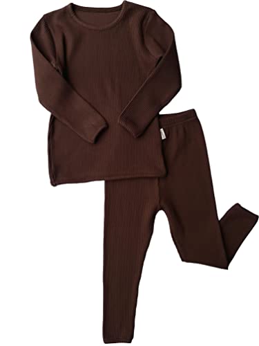 DreamBuy Passende Familien-Pyjama-Set – Personalisierte Geschenke für Mädchen, Jungen & Erwachsene – Weihnachts-PJs für Eltern, Großeltern & Neugeborene (7-8 Jahre, Shokolade) von DreamBuy