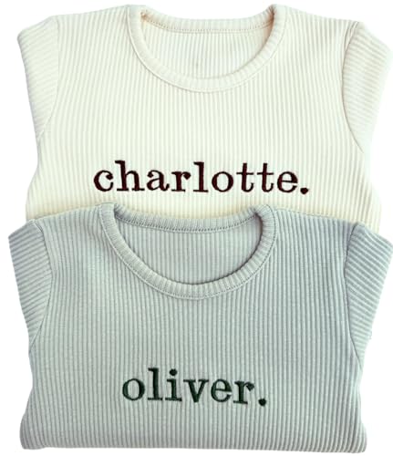 DreamBuy Passende Familien-Pyjama-Set – Personalisierte Geschenke für Mädchen, Jungen & Erwachsene – Weihnachts-PJs für Eltern, Großeltern & Neugeborene (XS Personalisiert Salbei) von DreamBuy