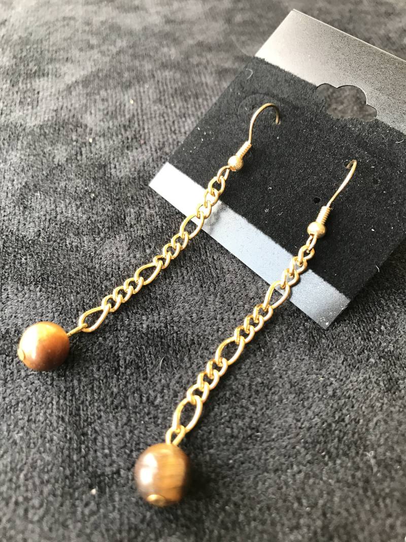 Braune Kugel Mit Gold Kette Ohrringe von DreamCreateEnjoyArt