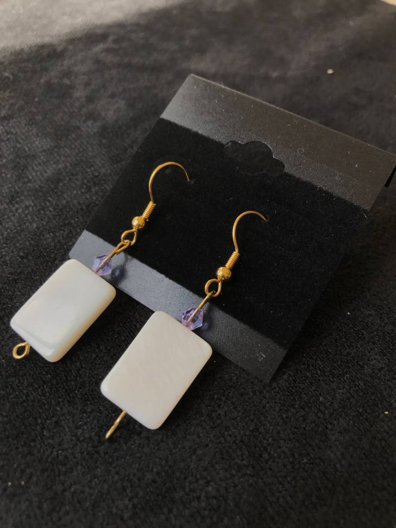 Weiße Rechteck Ohrringe von DreamCreateEnjoyArt