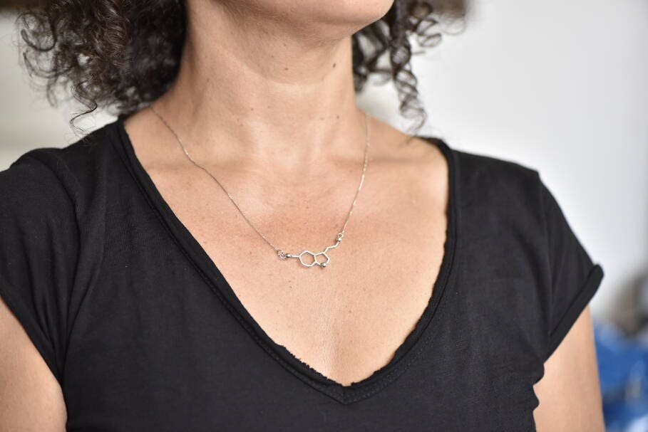 Serotonin Molekül Halskette von DreamSmithJewelry