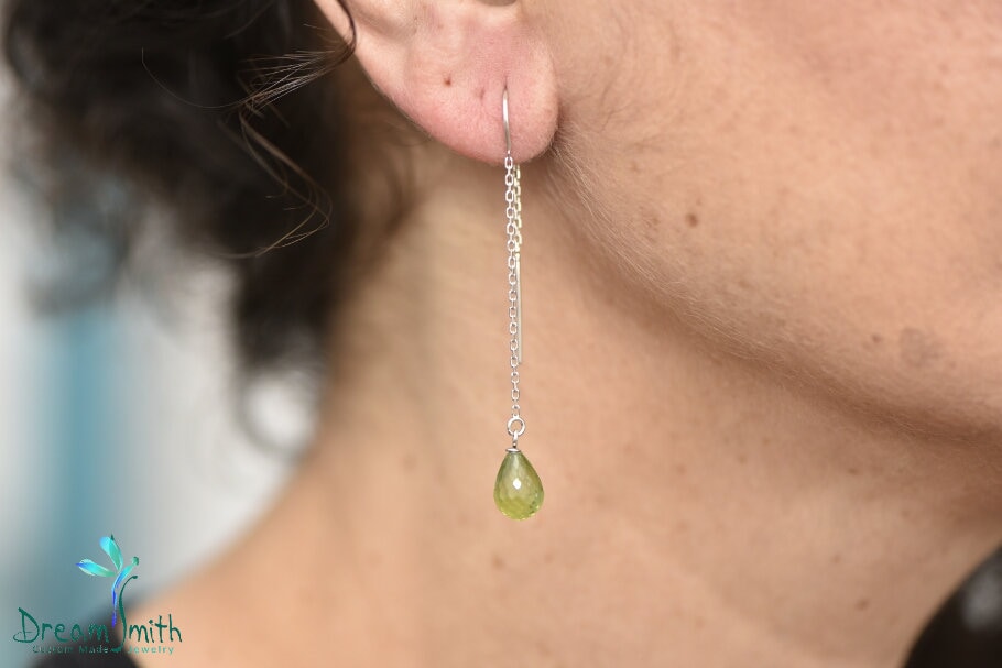 sterling Silber Ohrringe Mit Peridot Briolettes von DreamSmithJewelry