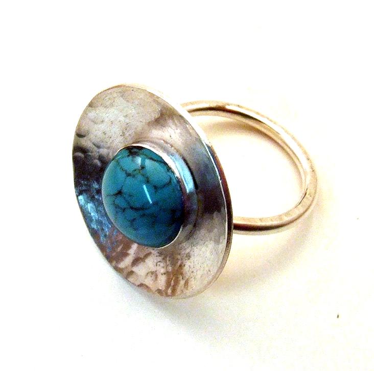 Türkis Edelstein Und Sterling Silber Texturierte Cocktail Ring - Einzigartiger Handgemachter Feiner Metallschmuck von DreamSpiralArt
