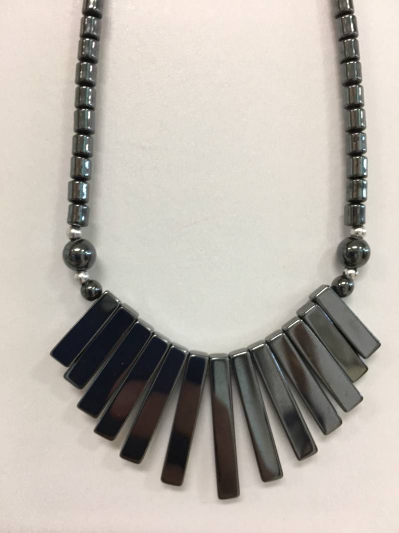 Kleopatra Hämatit Stein Fächer Halskette Mit Schraubverschluss - Wunderschönes Göttin Amulett von DreamTreeBoutique