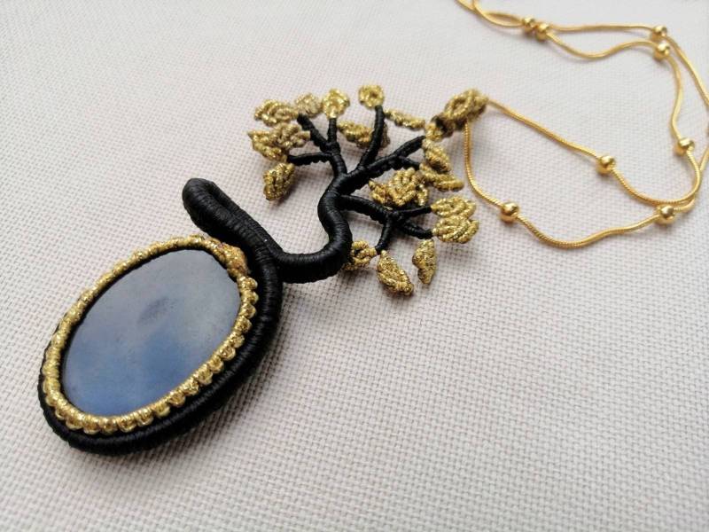 Lebensbaum Halskette Schwarz Gold Mit Achat, Rauhnächte, Makramee Edelstein Kette Für Damen, Boho Style Bohochic, Baum Des Lebens von DreamfulKnots