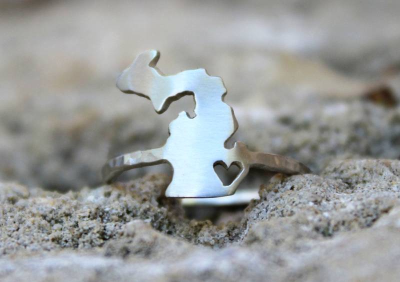 Jeder Zustand Liebe Ring - Fern Geschenk Für Frauen Personalisierter von DreamingTreeCreation