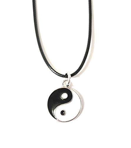 Dreamlife Stilvolle Yin Yang Kette aus polierter Zinklegierung - Anhängergröße 2,3cm, Kette ca. 42cm - Inklusive Organzasäckchen für Geschenk oder Aufbewahrung von Dreamlife