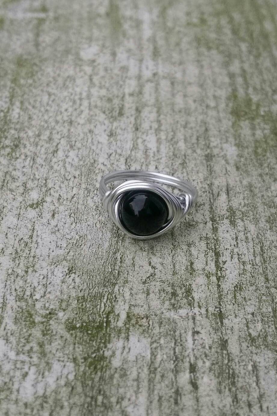 Onyx Ring, Drahtring, Boho-Ring Bohemianstil, Hippie Style, Gothicring, Elegant von DreamlikeD