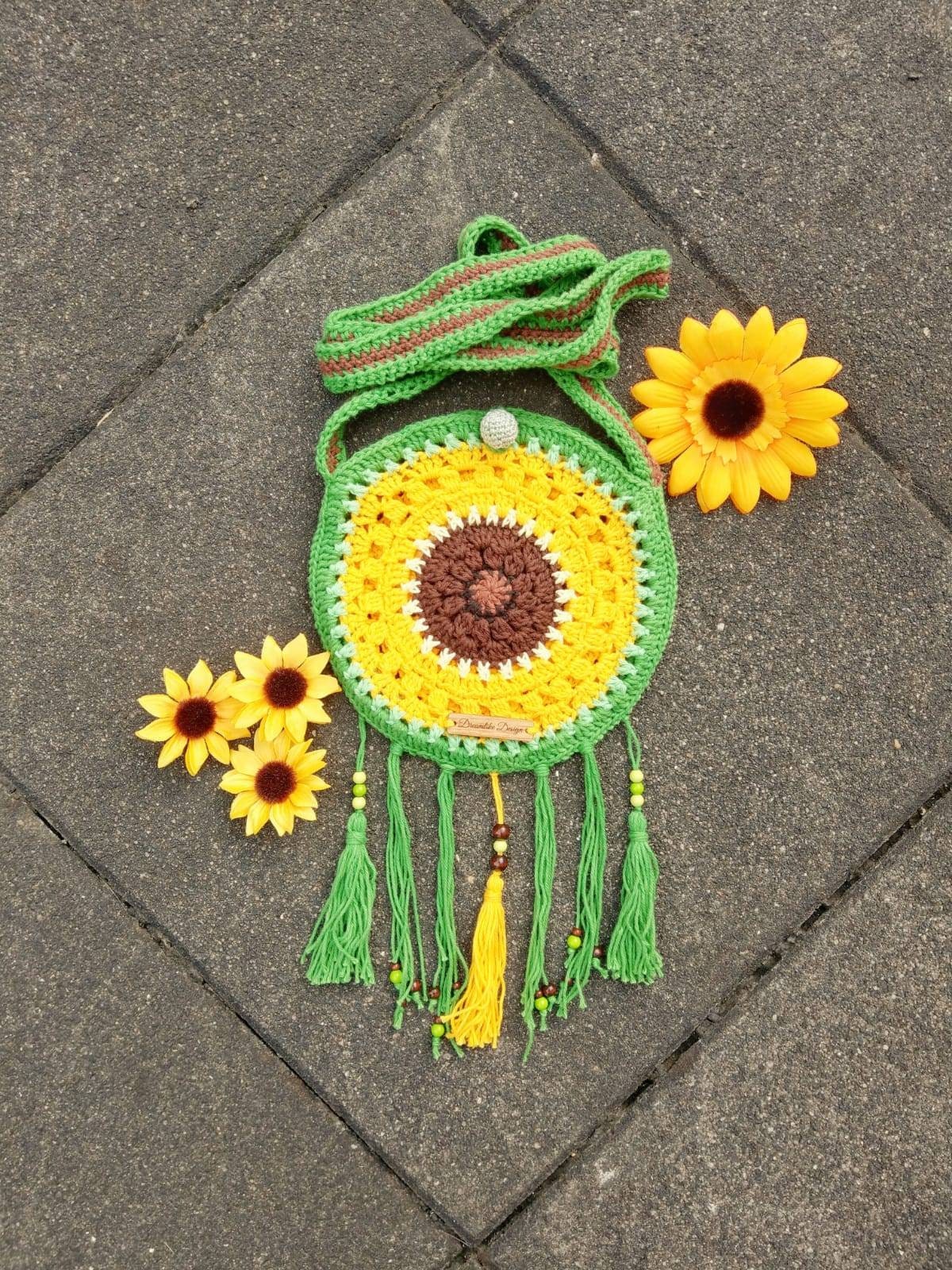 Sonnenblumen Handtasche, Mandala Traumfänger Tasche, Bohotasche, Hippietasche, Umhängetasche von DreamlikeD