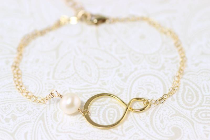 Im Verkauf Infinity Armband Ip506-30 von DreamsLight