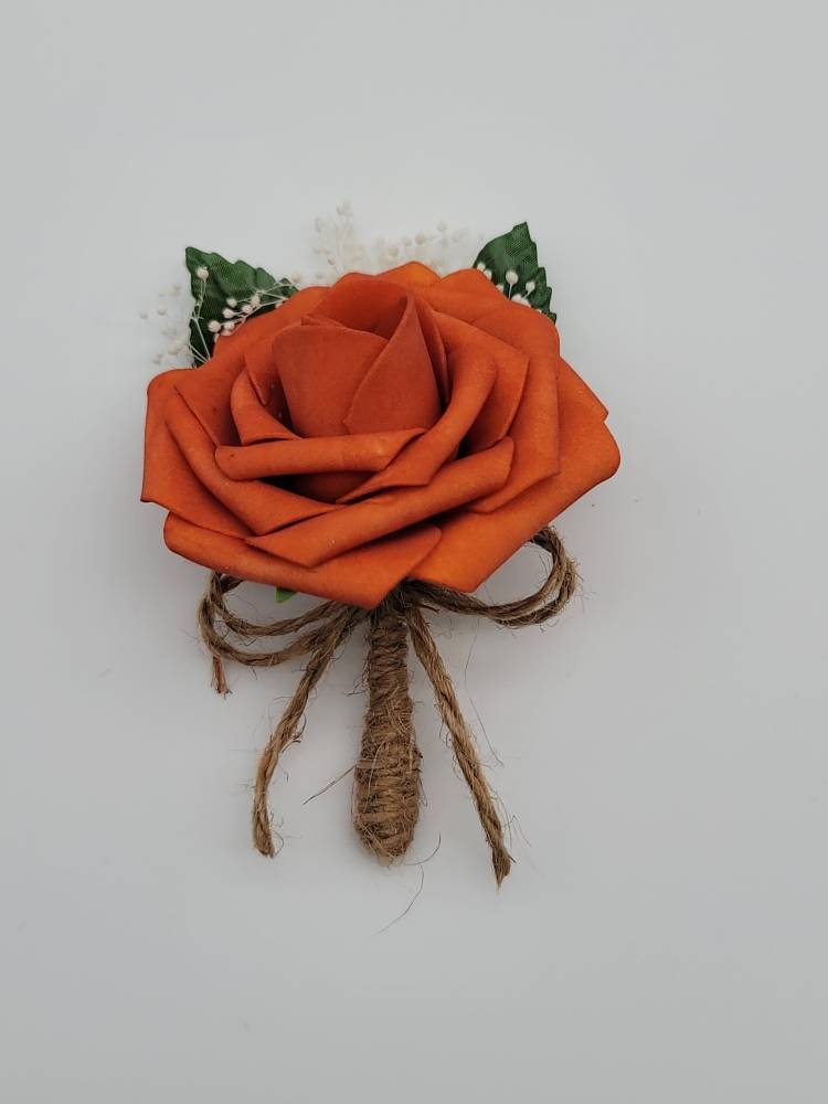 Gebrannte Orange Und Burlap Boutonnieres Corsages, 27 Farben Verfügbar, Corsages in Anstecknadel Handgelenk, Passende Bouquets Verfügbar von Dreamsicalcreations