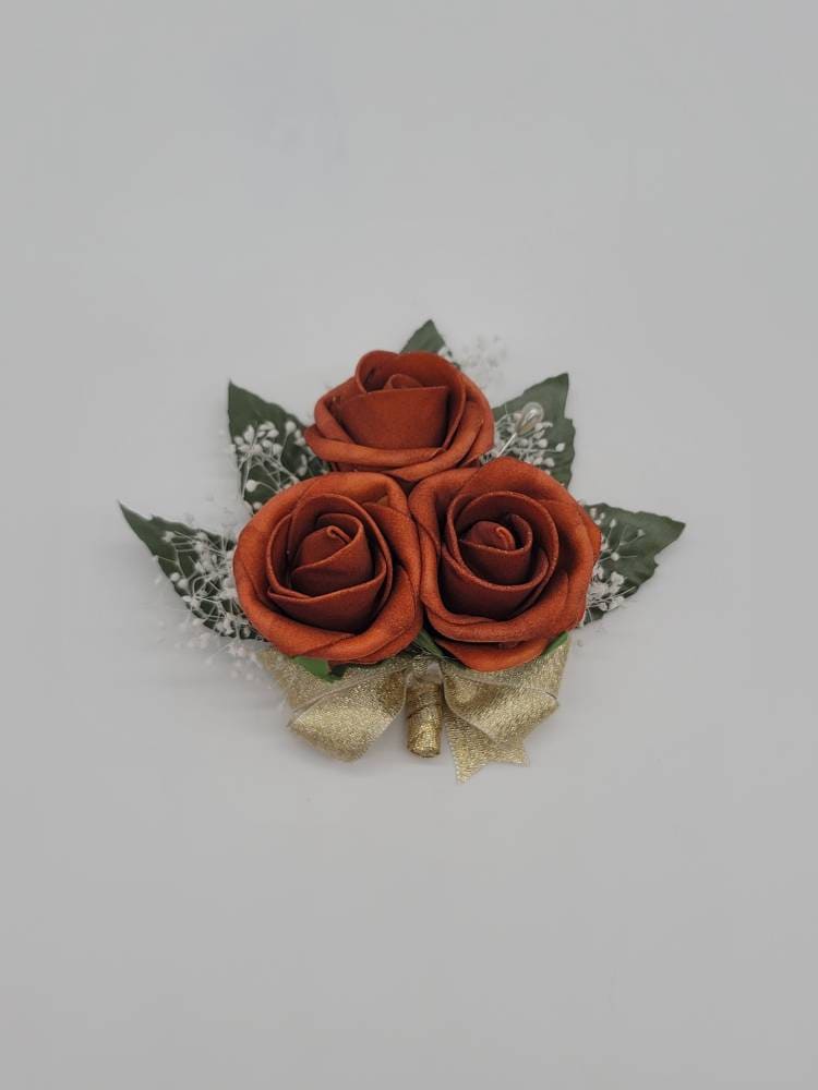 Gebrannte Orange Und Gold Boutonnieres Corsages, Erhältlich in 27 Farben, Corsages Anstecknadel Handgelenk, Passende Bouquets Verfügbar von Dreamsicalcreations