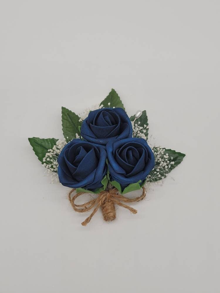 Navy Und Twine Boutonnieres Corsages, Erhältlich in 27 Farben, Corsages Anstecknadel Handgelenk, Passende Bouquets Verfügbar von Dreamsicalcreations