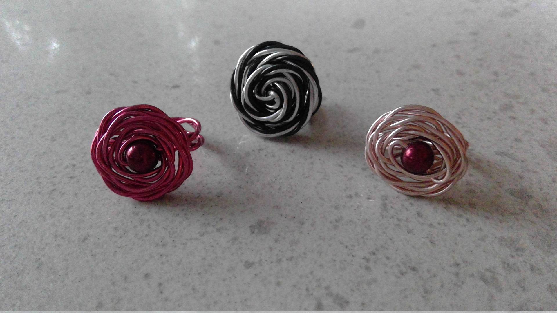 2 Fach Gedrehter Ring Mit Perle 2 Fach Gedrehter Ring Mit Perle von DreamyPearl